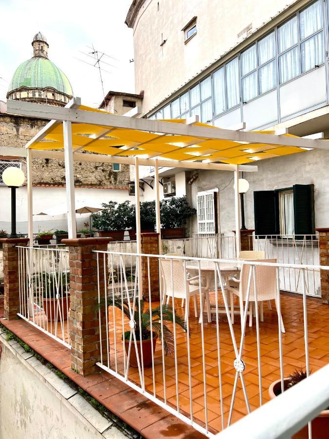 Апартаменты Domus Elena - Plebiscito Неаполь Экстерьер фото